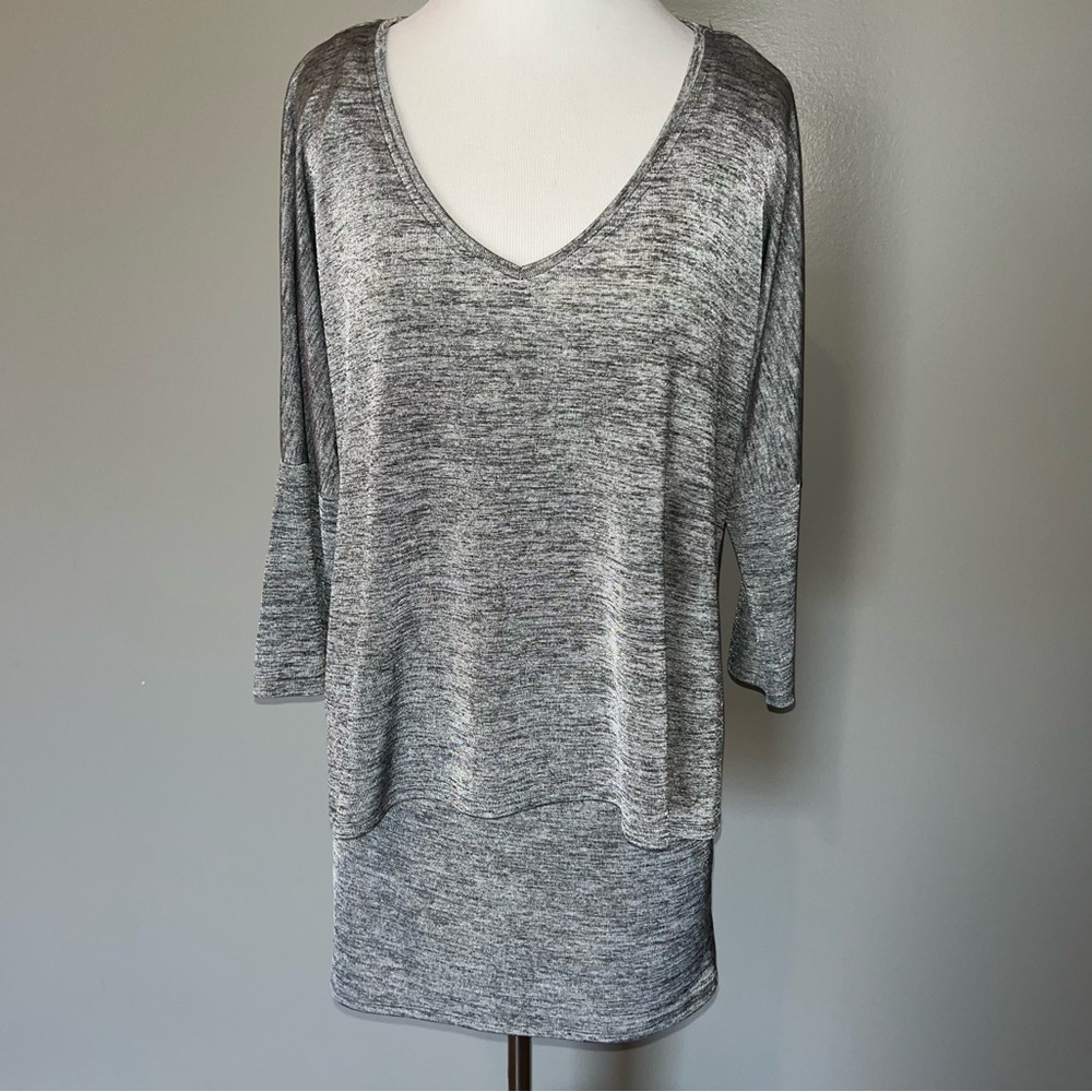 Joseph Ribkoff Gray Tiered Bias Cut Three Quarter Sleeves Tunic Top size 64